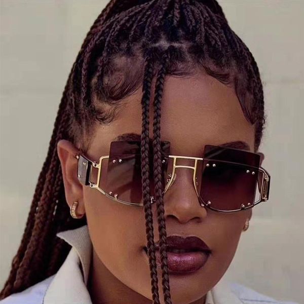 

big rivet frame women luxury fashion female eyewear 2021 glasses sunglasses sun star super vintage retro for men pfdsv, White;black