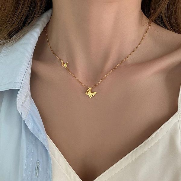 

pendant necklaces guangyao 2021 jewelry fashion trendsetter cool wind butterfly necklace collarbone chain girls accessories wholesale, Silver
