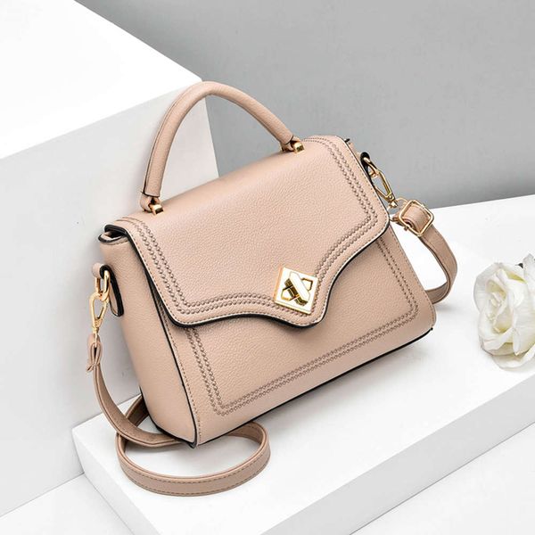 

hbp fashion 2021 new style messenger women's korean pu leather embroidery versatile one shoulder portable bag