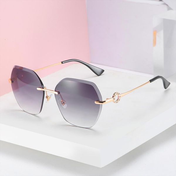 

rhinestones design rimless sunglasses women fashion frameless polygon red glasses shades uv400 g5325, White;black