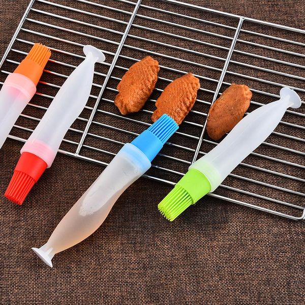 

tools & accessories silicone oil bottle with brush grill brushes liquid bbq kitchen baking temperature resistant