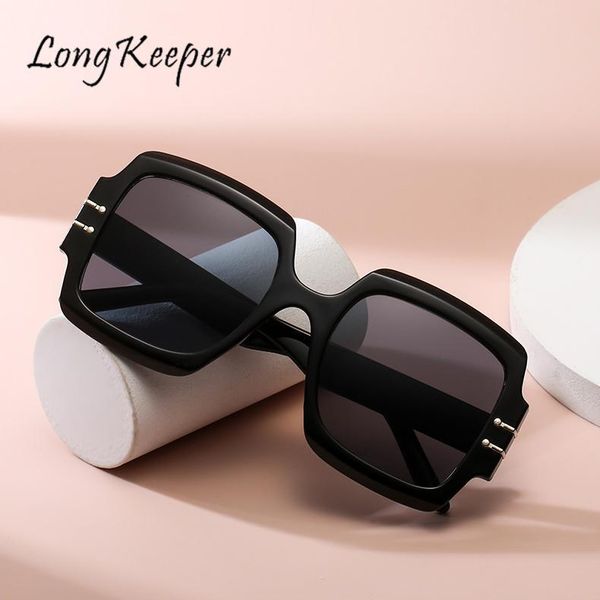 

sunglasses vintage oversized square women rivet big frame female sun glasses fashion gradient, White;black