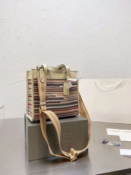 

2021 shopping reusable bags striped colors diverse fashionable casual versatile styles high-capacity high-end brands