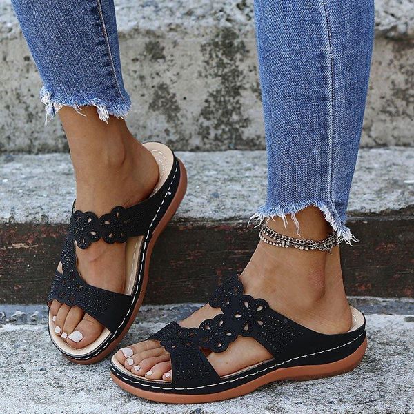

fashion 2021 summer temperament women's mid-heel wedges with toe large size sandals and slippery shoes, Black