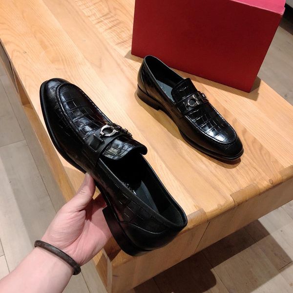 

mm party shoes for men coiffeur wedding shoes luxury men elegant italian brand patent leather dress shoes men formal sepatu slip on pria 11, Black
