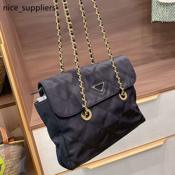 

black ladies chain purse crossbody women nylon shoulder chain flap bag bag messenger bags, Red;black