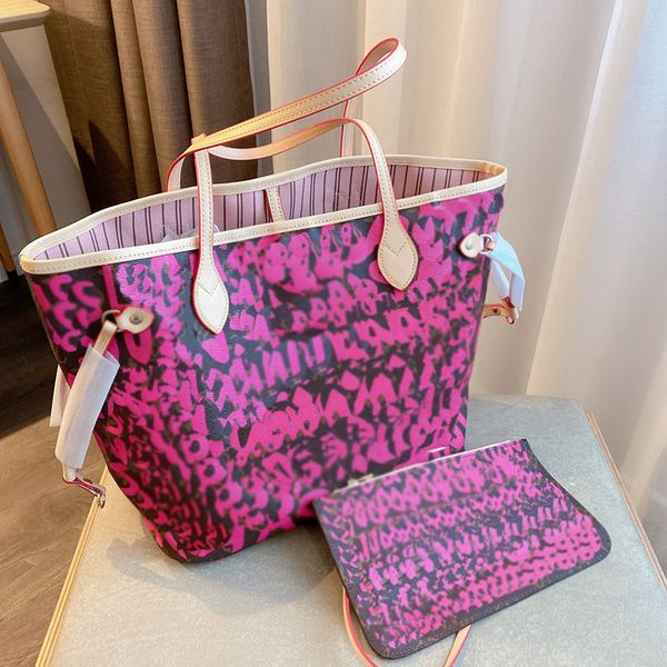

designer women accessories graffiti tote bag luxurys designers bags paris brand l letters printed shoulder handbag lady monograms leather ca