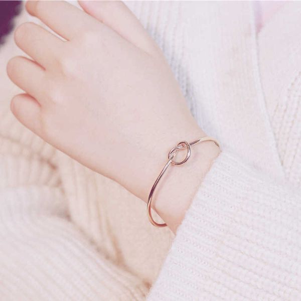 

bracelet l9006 q0719, Black
