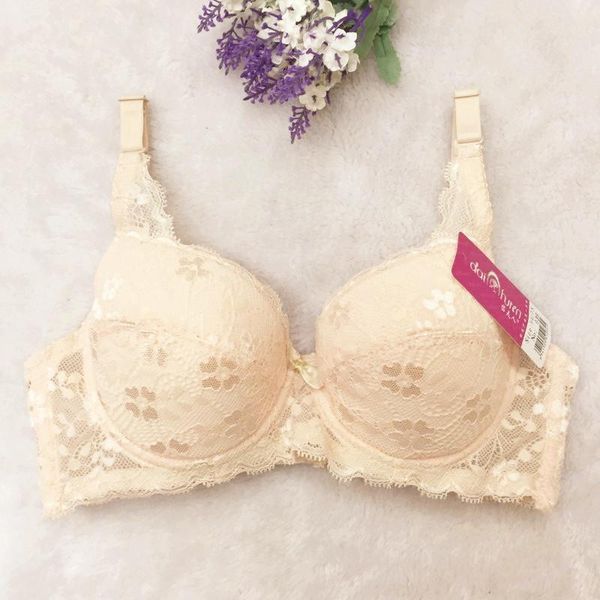 

new underwear lace bra ladies bra delicate flowers gathered push up lingerie, Red;black