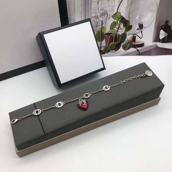 

2022 brand original jewelry cuff designer ladies fashion simple high-end real gold electroplating letter strawberry pendant bracelet, White