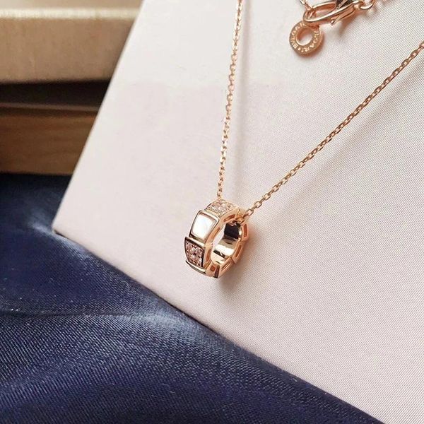 

chains luxury and elegant women's necklace fashion personality suitable for all occasions roller style classic restoration, Silver