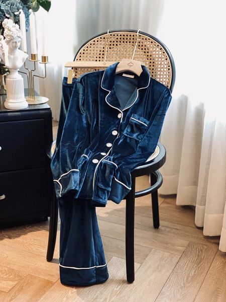 

women's two piece pants quality winter home wear solid color gorgeous velvet pajamas long sleeve in stock, White