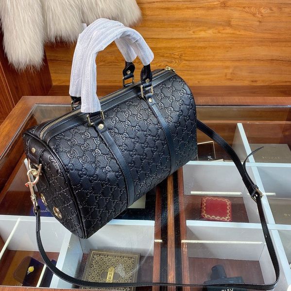 

2021 classic luxury brand leather bags men and women shoulder messenger bag portable backpack -l0372, Red;black