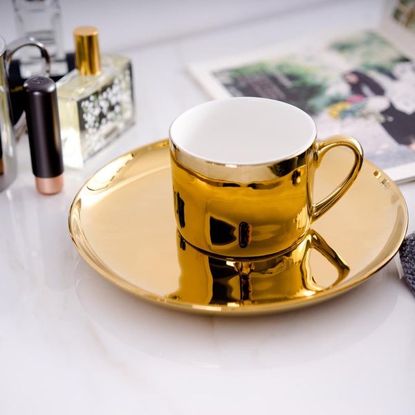 

mugs ceramic coffee cup, bone china water mug plate, couple gold-plated plate.