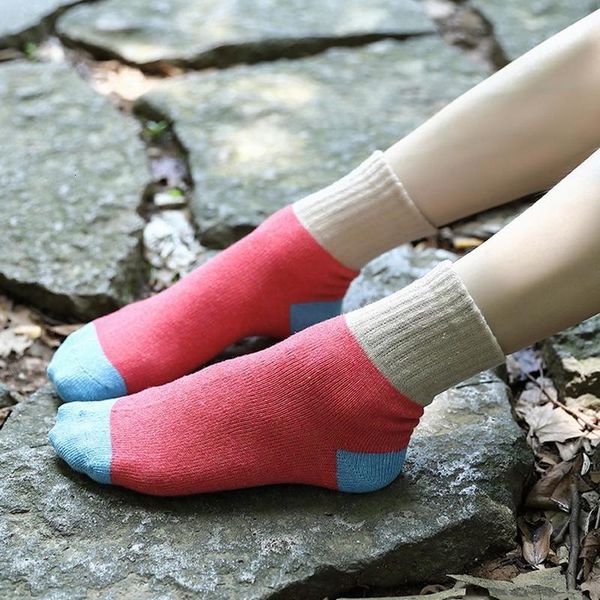 

retrieve winter women patchwork women's new 5 colors tube students retro compression short socks, Black;white