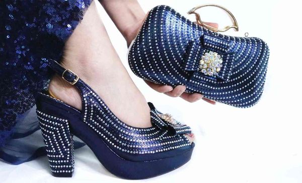 

chuck high heels matching bag for summer designs, Black