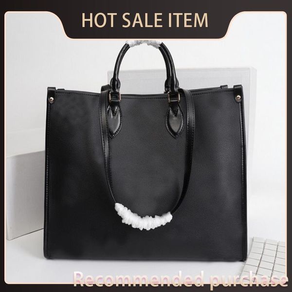 

pocke brand embossed tote onthego space bag 44571 classic ladies new decorated with style, leather. it an enough the and crafty interna elhk