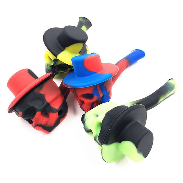 Tubi per fumatori in silicone a forma di teschio di nuovo arrivo con tubi per filtri per sigarette a mano in metallo con cappello a ciotola 11 cm di lunghezza 4 colori a scelta