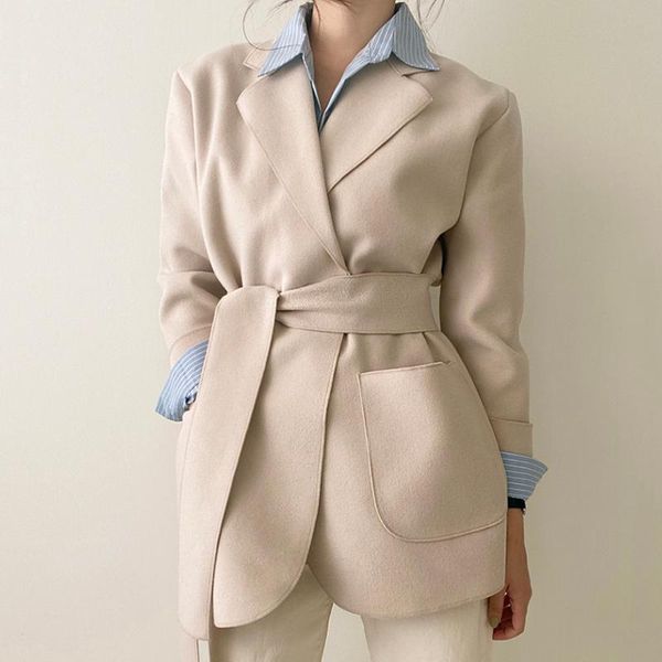 

women's wool & blends woman jacket 2021 korean fashion gentle temperament solid suit collar tie waist double pockets warm woolen jacket, Black