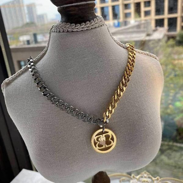 

pendant necklaces personality exaggerated hit color b letter necklace ins fashion metal hip hop men and women clavicle chain trend jewelry, Silver