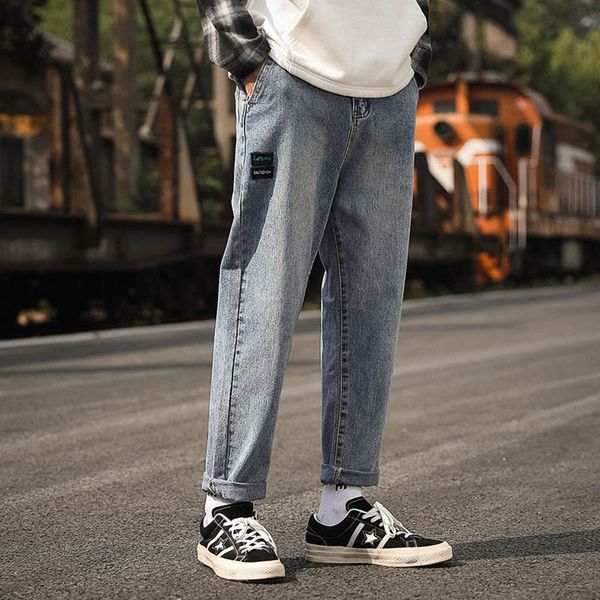 

2019 new stretch jeans men's casual and versatile elastic waist straight pants, Black;white