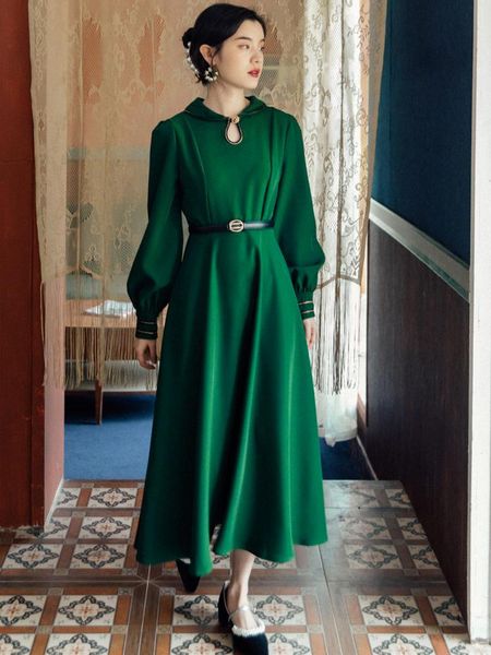 

original vintage green dress to send belt, Black;gray