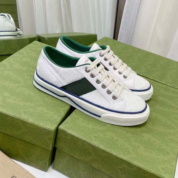

men casual sport canvas shoes women travel leather lace-up sneaker fashion lady designer running trainers european flat shoe letters royal b, Black