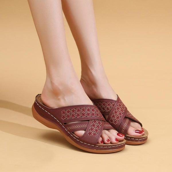 

slippers large size ladies beach 2021 summer retro color casual embroidery sandals women's 35--43, Black