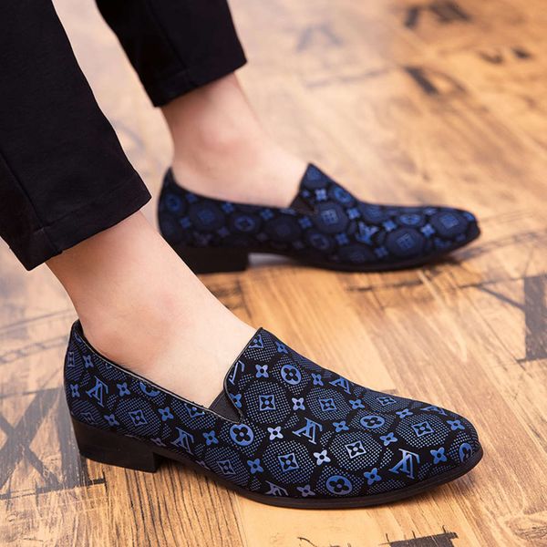 

2019 new small leather foot lefu fashion men's shoes large size 38-47, White;red