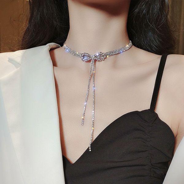 

2021 luxury crystal bowknot necklace women's clavicle butterfly chain bib statement choker necklace high-end quality design pendant pri, Golden;silver