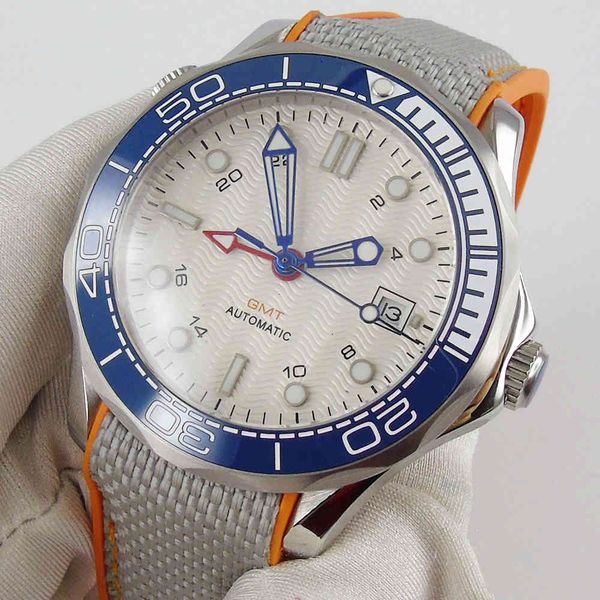 

new white sterile games mechanical men's watch rubber band screw back sapphire crystal, Slivery;brown