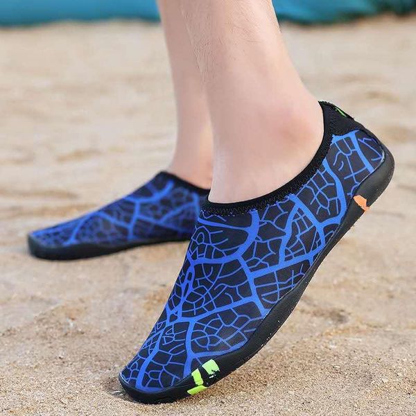

dress shoes couple water for women beach swimming thick-soled men's sandals stick skin feet non-skid diving man surfing, Black