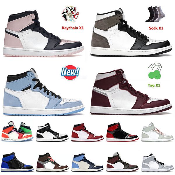 

2022 arrival mens basketball shoes 1 1s jumpman dark mocha university blue bubble gum bordeaux carbon fiber men women outdoor sneakers train