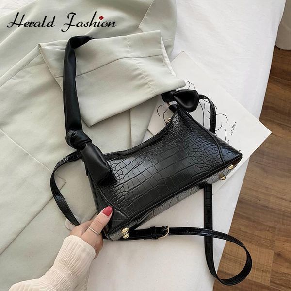 

alligator pu leather baguette shape bag summer bags for women 2021 trend small shoulder bag purses luxury designer lady hand