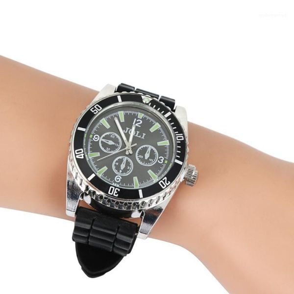 

wristwatches black zinc alloy wrist watch spice tobacco grinder cigarette crusher men brand relogio masculino 40p, Slivery;brown