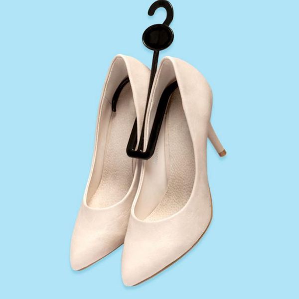 Gancho plástico Gancho de supermercado Slipper Shopper Shopers 18 * 13.5cm Branco Preto Preto Sapatos de Sandálias Sandálias Amostra Jóias Sapato Sapato Suporte Transporte por Barco Whick Take 25Days