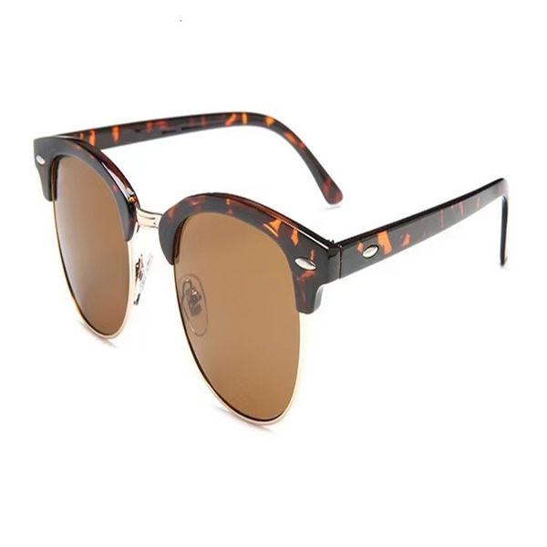 

3016 super clear polarized sunglasses are the new big frame polarized sunglasses for european and american women, White;black