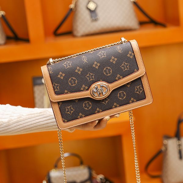 

small women's 2021 fashion leather differential bag versatile chain sling small square bag fashion