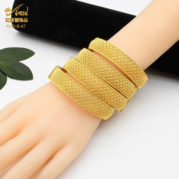 Armband Dubai Gold Armreifen Set für Frauen Indischer Schmuck Armreif Hochzeit Ägyptischer Afrikanischer Schmuck Großhandel Designer Armbänder Q0717