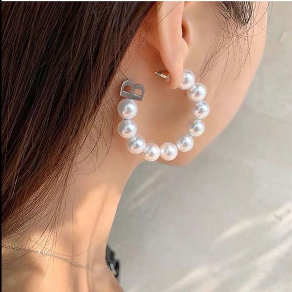 

rispada eh31867-h1 artificial pearl earrings, Silver