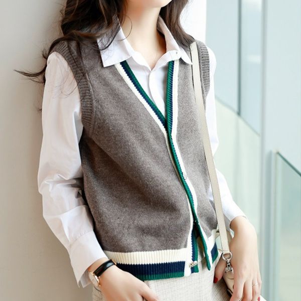 

spring new 2021 women casual loose v-neck single breasted panelled striped loose short sleeveless knitting vest coat 8y603, Black;brown