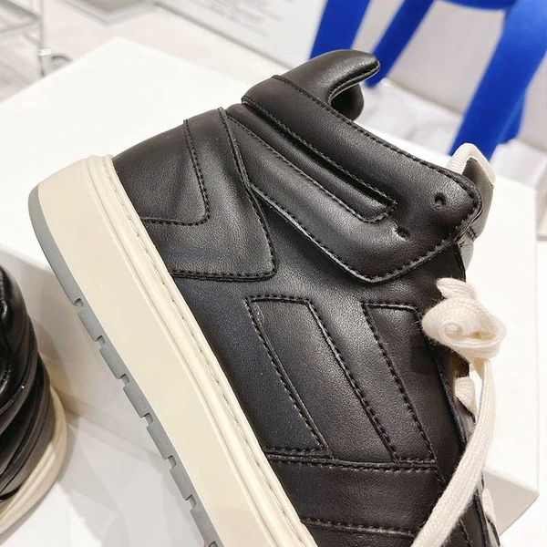 

2022for men designers reptor series sports shoes womens mens casual reptor sneakers suede and calfskin non-slip soles fashion wh, Black