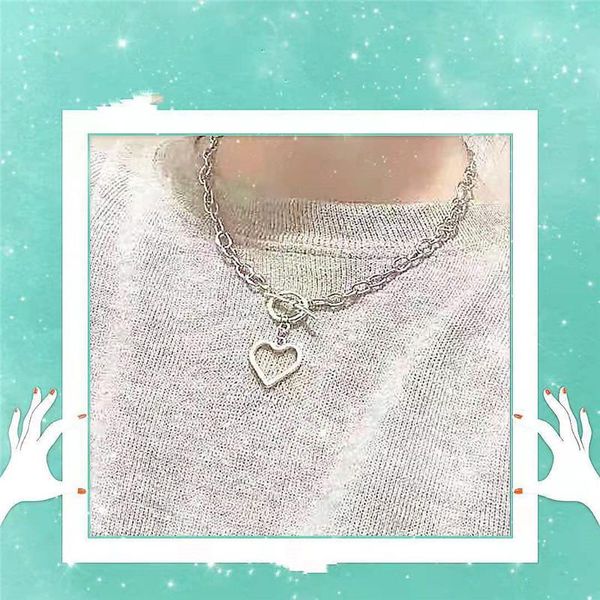 

pendant necklaces exquisite love heart shape inlaid zircon necklace for women shiny elegant charm sweater choker fine jewelry, Silver