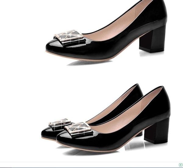 

women's shoes autumn round head middle coarse heel shallow mouth, Black
