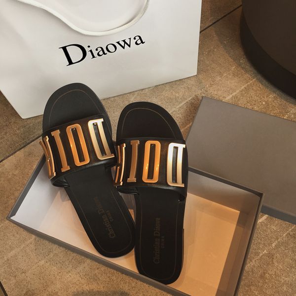 

slippers sandals 2021 new summer versatile fashion leather women's shoes metal casual sandals zly, Black