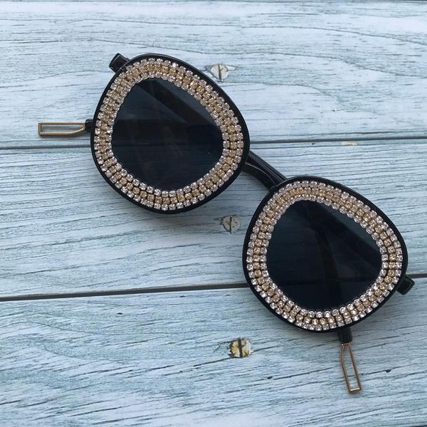 

zaolihu brand cute women sunglasses round frame golden diamond chain around lens uv400 luxury female eyewear gafas de sol, White;black