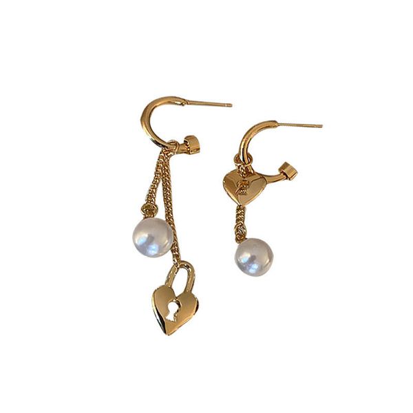 

luxury asymmetric love lock pearl tassel silver needle earrings light luxury minority design temperament earrings, Golden;silver