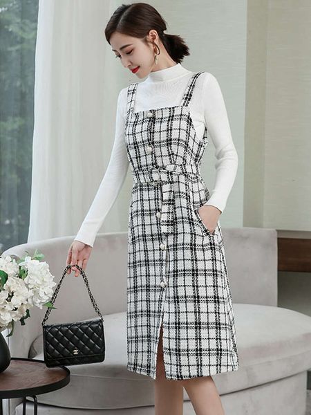 

2021 autumn new knitted base coat fashion single breasted plaid suspender medium length skirt tweed suit dress, Black;gray