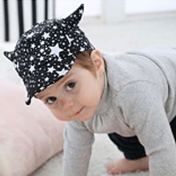 

flanging baby devil cap, Yellow