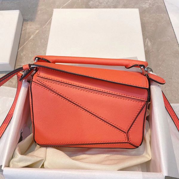 

large-capacity handbags2021 spring and summer new geometric net red same splicing mini pillow bag single shoulder slant cross